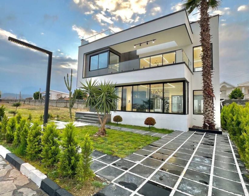 خرید ویلا فول هوشمند ۴۰۰ متر زمین | ۳۵۰ متر