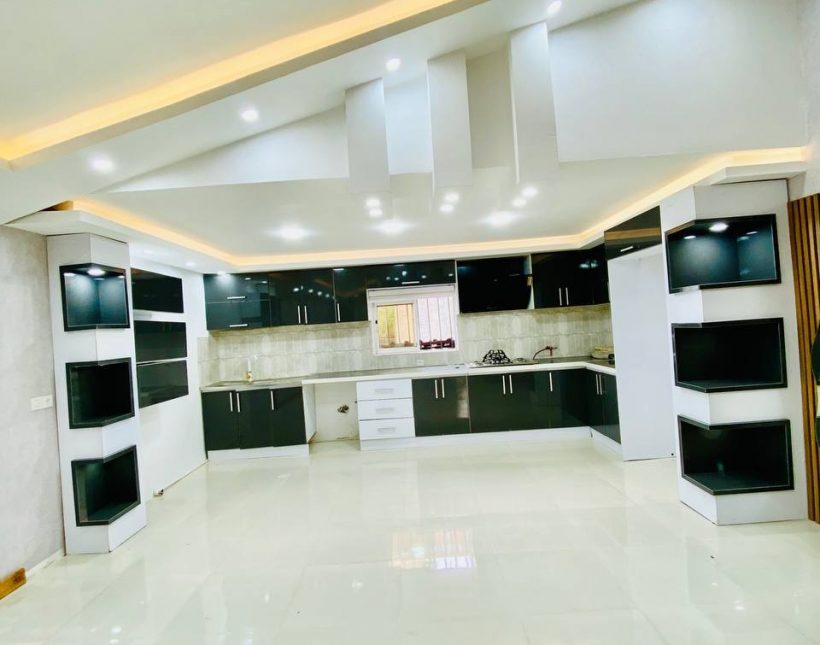 خرید ویلا باغ نما سنگ شیک و کلاسیک 260 متری | 250 متر