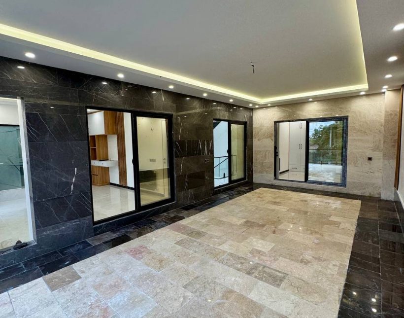 خرید ویلا سعادت‌آباد تریبلکس ۵۰۰ متری شهرک رجال نشین | ۴۰۰ متر