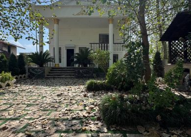 فروش باغ ویلای ۳۰۰ متری شهرک کنار جنگل سند تک برگ | ۳۰۰ متر