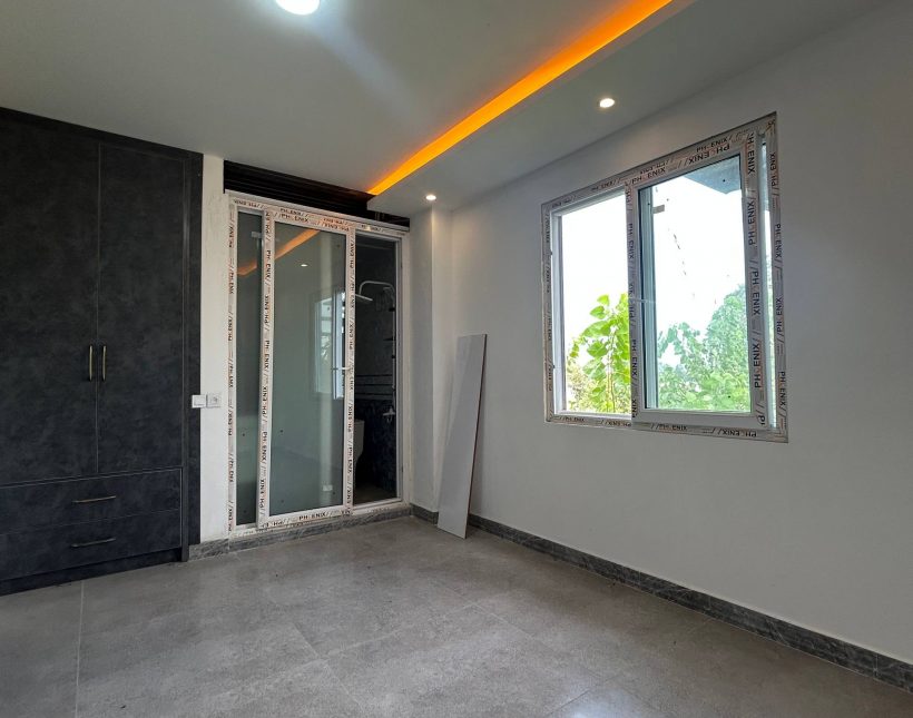 خرید ویلا تریپلکس 5خواب مستر بافت مسکونی 3 کنتور نصب | 230 متر