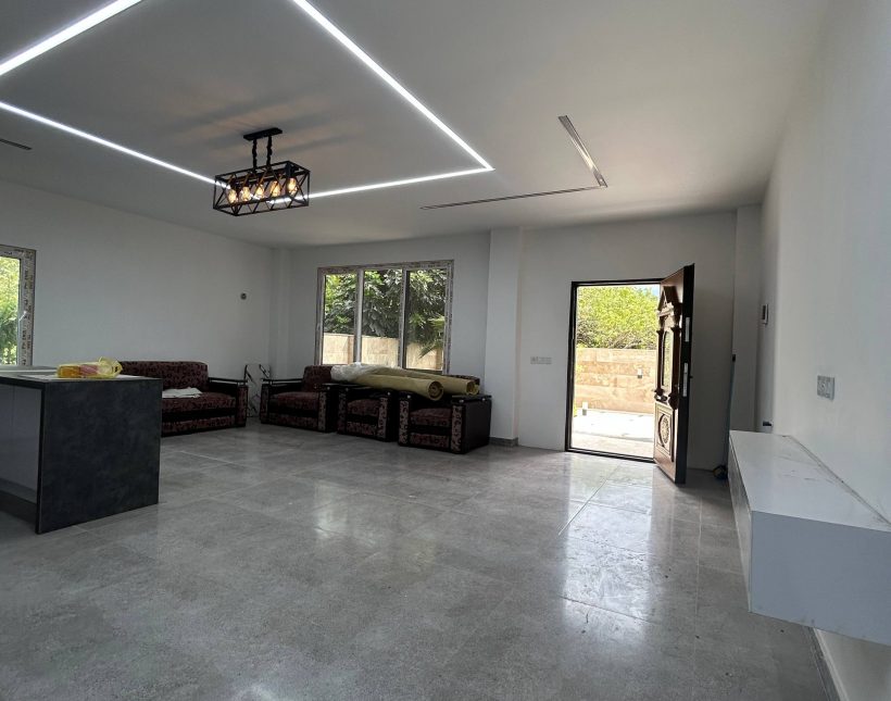 خرید ویلا تریپلکس 5خواب مستر بافت مسکونی 3 کنتور نصب | 230 متر