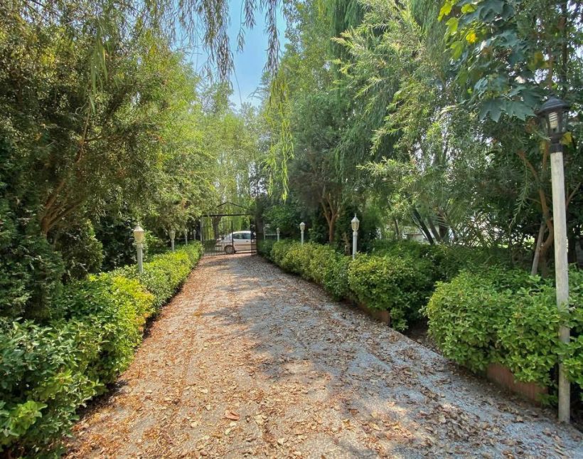 خرید باغ ویلای ۴۰۰ متری ۴خواب در شهرک آپادانا | ۴۰۰ متر