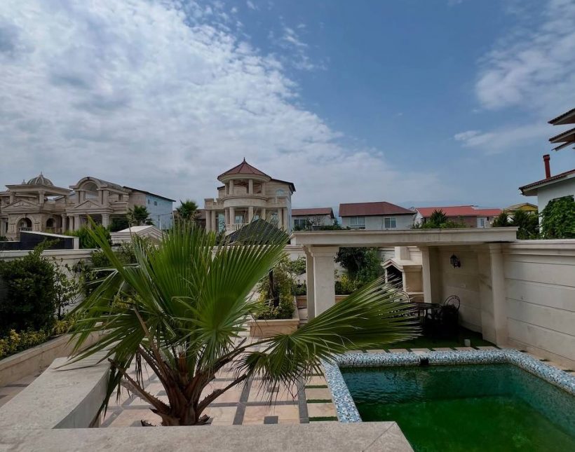 فروش ویلا عمارت نما سنگ ۴۰۰ متری فول فرنیش | 400 متر