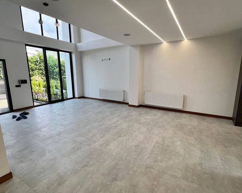 خرید ویلا باغ دوبلکس 300 متری منطقه برند نعمت آباد چمستان | 300 متر