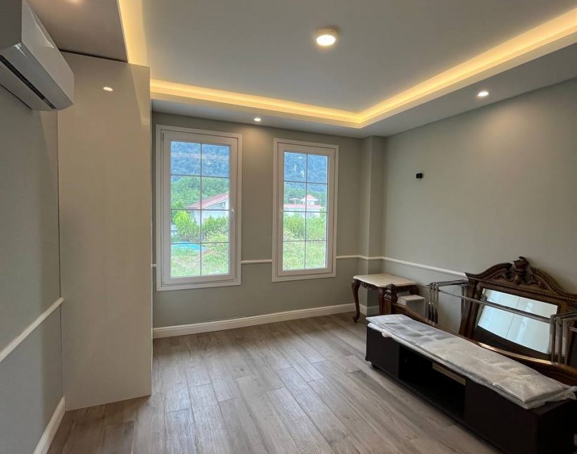 فروش ویلا کلاسیک ۵۰۰ متری منطقه چلک | ۵۰۰ متر