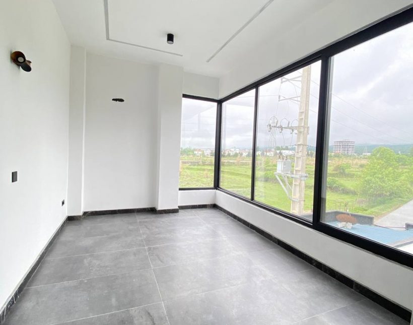 خرید ویلا در نوشهر ونوش سند دار استخر و جکوزی | 350 متر