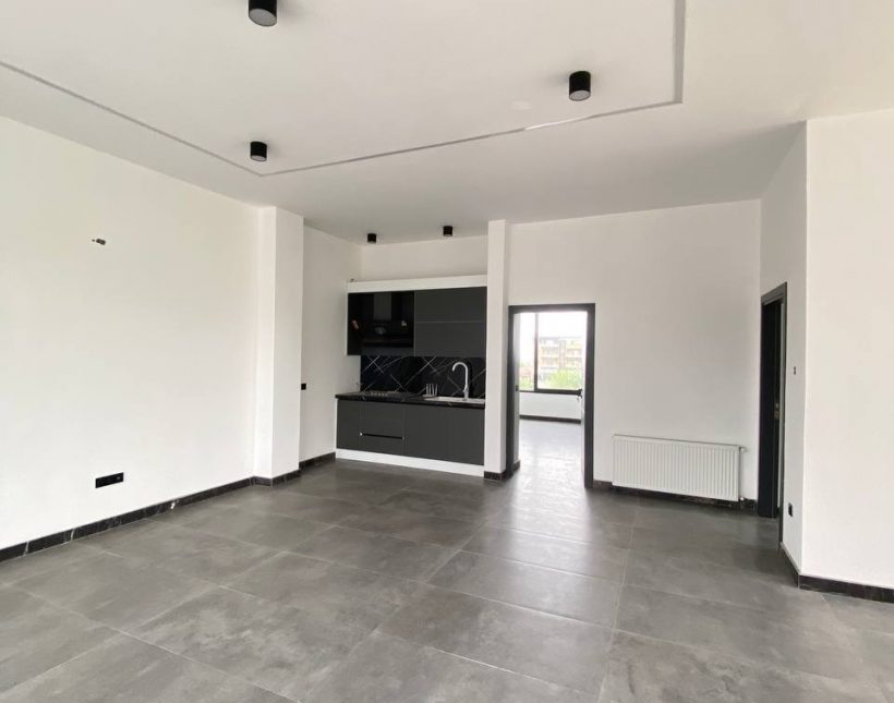 خرید ویلا در نوشهر ونوش سند دار استخر و جکوزی | 350 متر