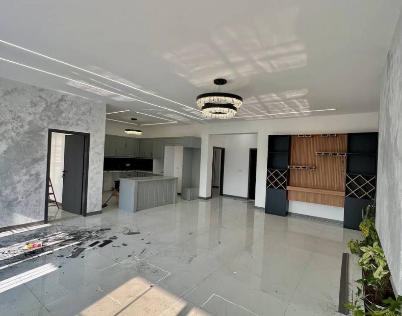 خرید خونه باغ ۳۰۰ متری تاپ ترین لوکیشن سعادت آباد چمستان | ۳۰۰ متر