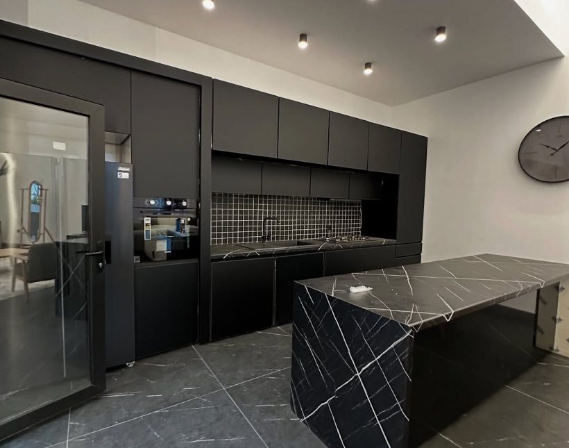 فروش ویلا فلت استخردار ۳۵۰ متری نوساز شهرکی | ۳۵۰ متر