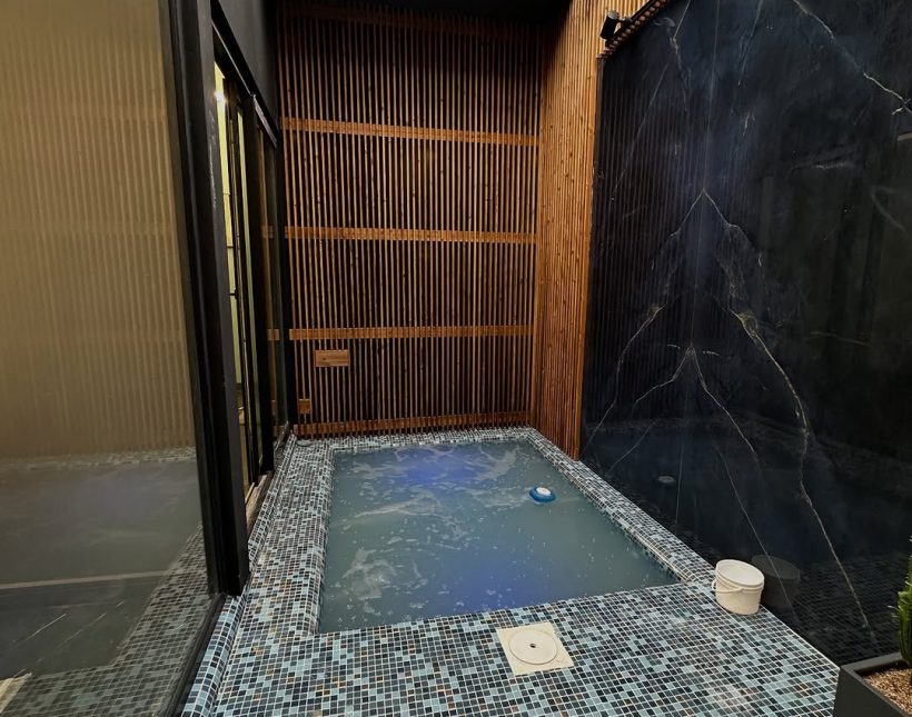 فروش ویلا فلت استخردار ۳۵۰ متری نوساز شهرکی | ۳۵۰ متر