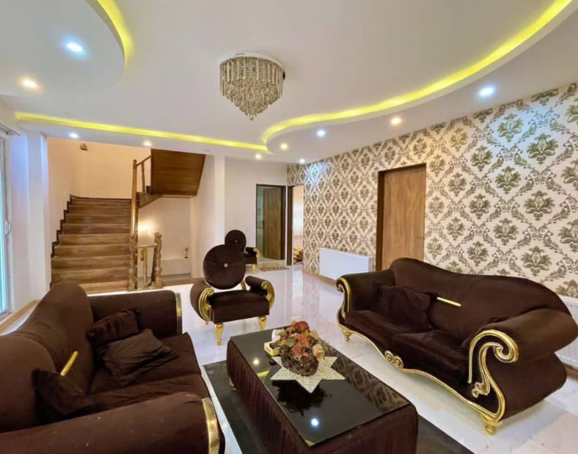 خرید کاخ ویلای ۴۰۰ متری با استخر روباز و در سعادت آباد | ۴۰۰ متر