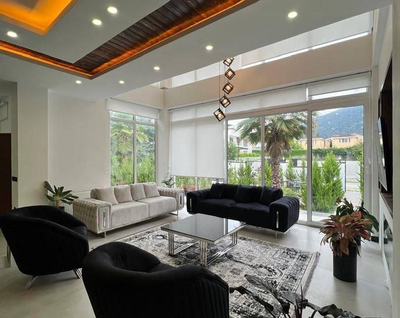 خرید ویلا نخ شمال سیسنگان ۴۰۰ متری مبله کامل | ۴۰۰ متر