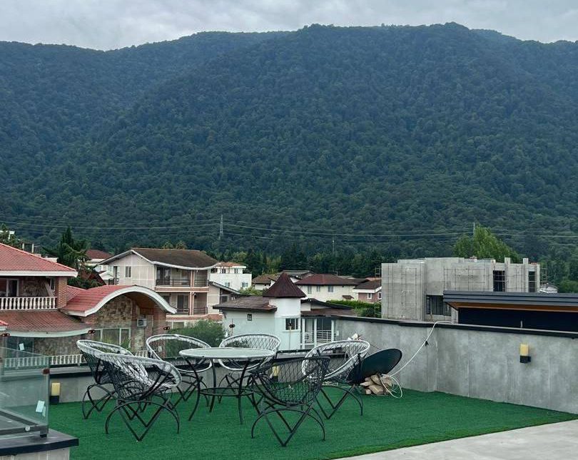 خرید ویلا نخ شمال سیسنگان ۴۰۰ متری مبله کامل | ۴۰۰ متر