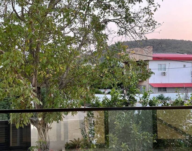 خرید ویلای مدرن تریبلکس با استخر روباز در الیملات نور | ۳۰۰ متر