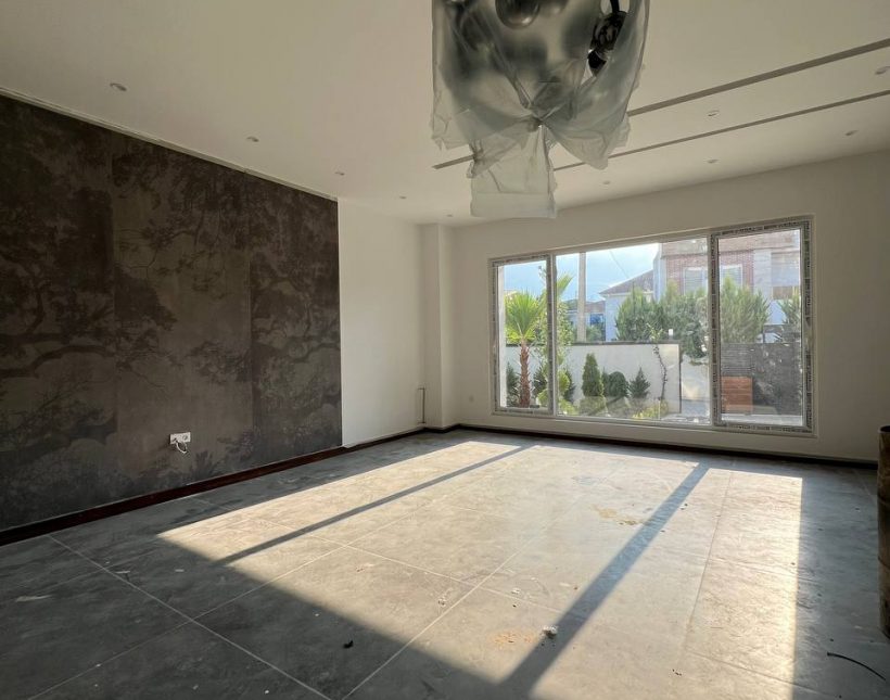 خرید ویلا نوشهر ۵۷۰ متری آسانسور استخر و روف سند ششدانگ | 430 متر