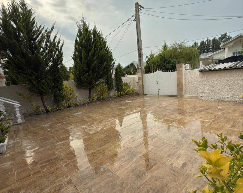 خرید باع ویلا ۲۱۵ متری انشعابات اختصاصی نصب | ۲۱۵ متر