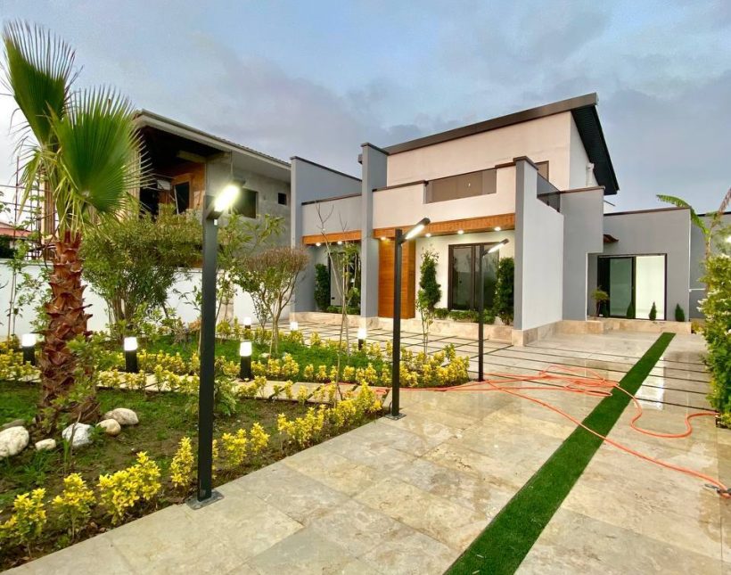 خرید ویلا ۲۳۰ متری سند تک برگ جنگلی جاده دریا ایزدشهر | ۳۳۰ متر