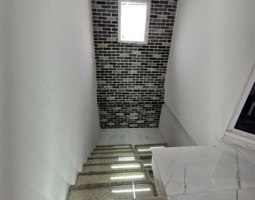 خرید ویلا ۲۳۰ متری سند تک برگ جنگلی جاده دریا ایزدشهر | ۳۳۰ متر