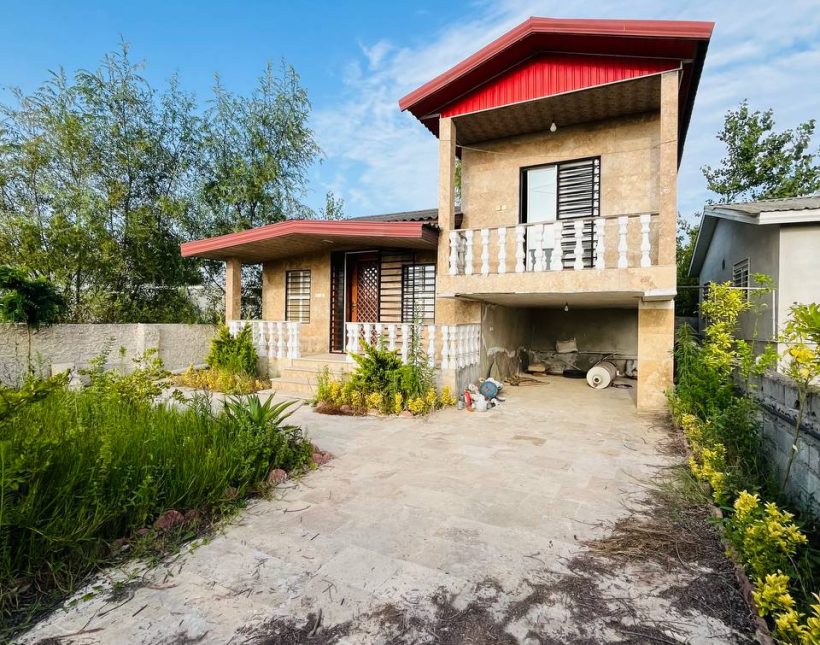 فروش فوری آخر هفته ۲۴۰ متری اقساطی آهودشت چمستان | ۲۴۰ متر