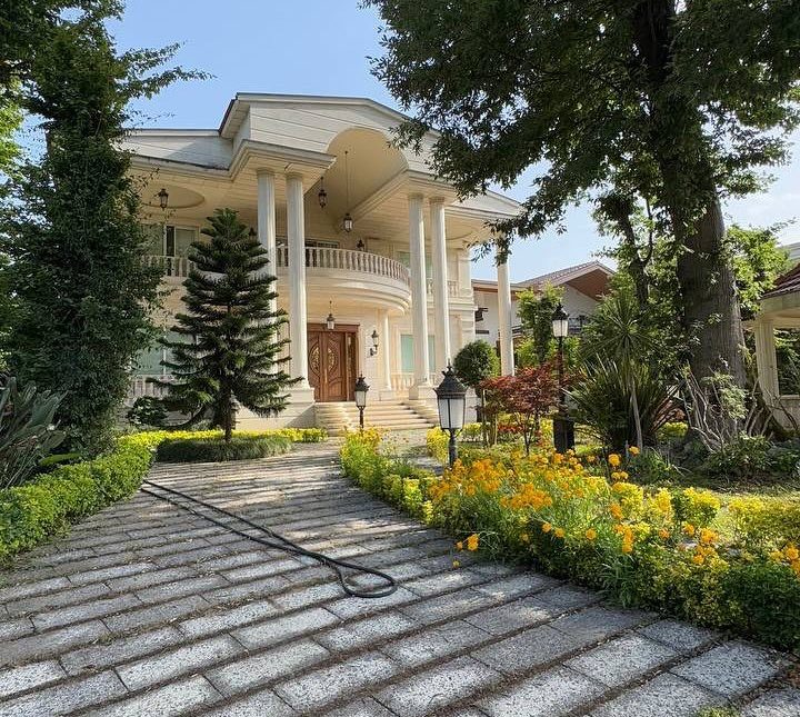 خرید ویلا جنگلی چلک نوشهر با شاه نشین سند عرصه و عیان | 1200 متر