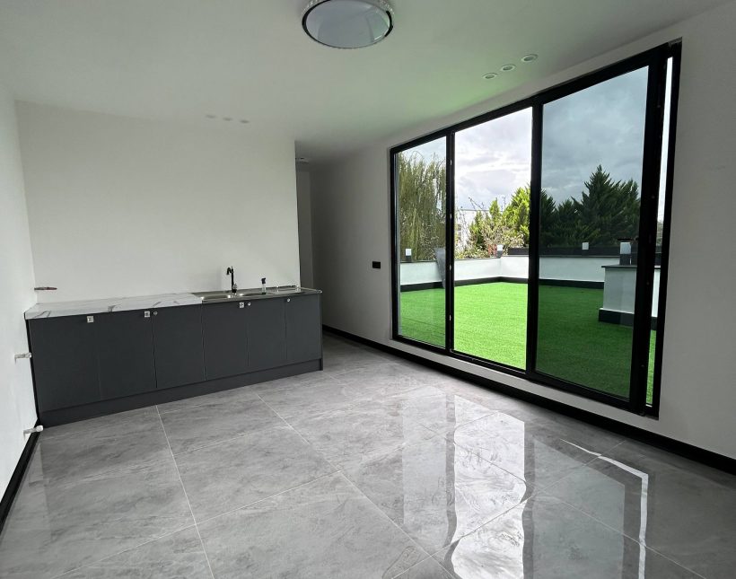 خرید ویلای استخردار در همصفا با شرایط اقساط | ۲۳۰ متر