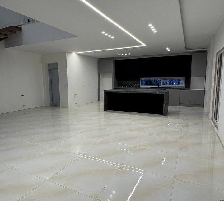 خرید ویلا ۳۵۰ متری استخردار سعادت آباد چمستان | ۳۵۰ متر