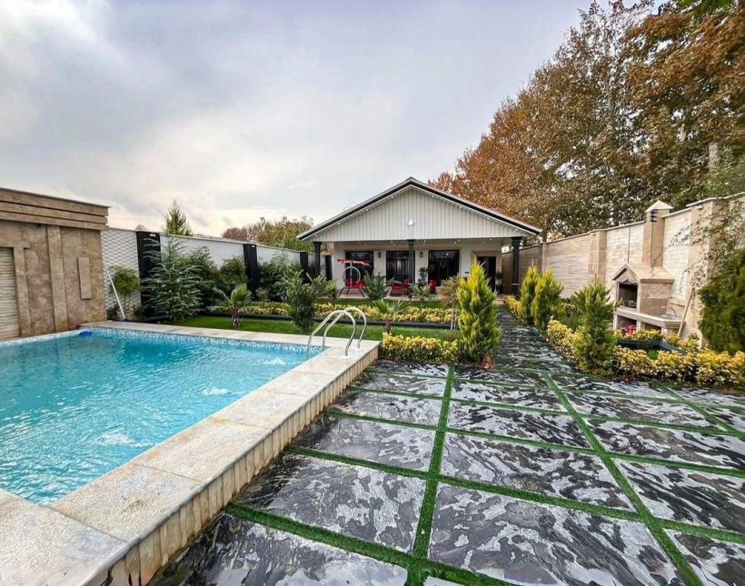 خرید باغ ویلای ۵۰۰ متری با استخر در شهرک سعادتآباد | ۵۰۰ متر