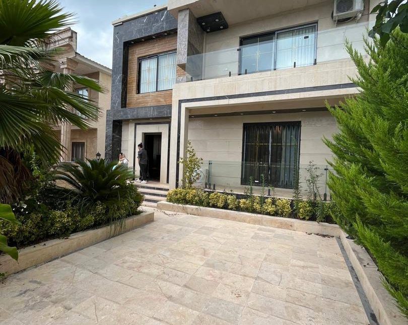 خرید ویلای دوبلکس استخردار در امیرآباد چمستان با سند تک برگ | 250 متر