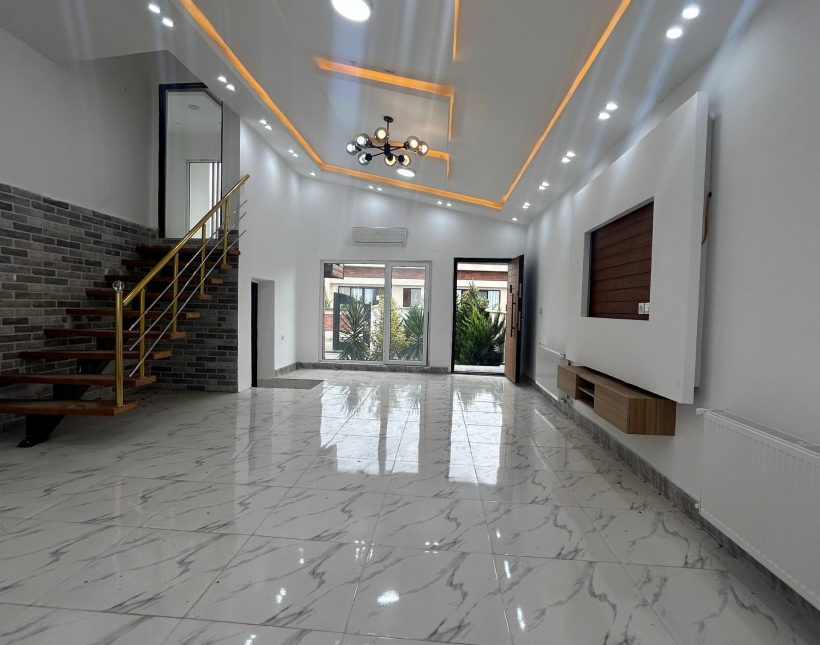 خرید ویلا نیم پیلوت خوشنقشه در چمستان ۳ خواب | ۱۹۰ متر