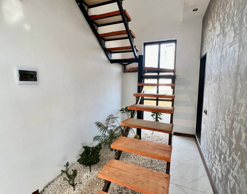 خرید ویلا در آپادانا نور ۲۳۰ متر مدرن سند  تکبرگ روفگاردن | ۲۳۰ متر