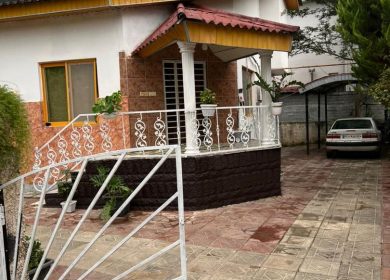 فروش ویلای ۲۵۰ متری ۳ خواب سند دار وازیوار نوشهر | ۲۵۰ متر