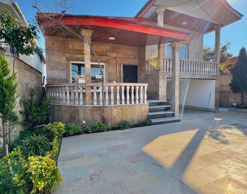 خرید باغ ویلا شهرک سعادت آباد چمستان ۲۵۰ متری سه خوابه | ۲۵۰ متر