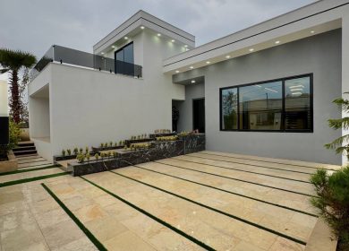 خرید ویلا۳۰۰ متری سند تک برگ استخردار آهودشت چمستان | ۳۰۰ متر