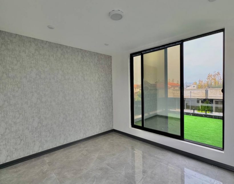 خرید ویلا۳۰۰ متری سند تک برگ استخردار آهودشت چمستان | ۳۰۰ متر