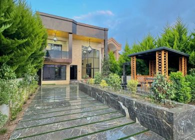 خرید ویلا سند تک برگ ۳۰۰ متری مازندران جنگلی همصفا چمستان | ۳۰ متر