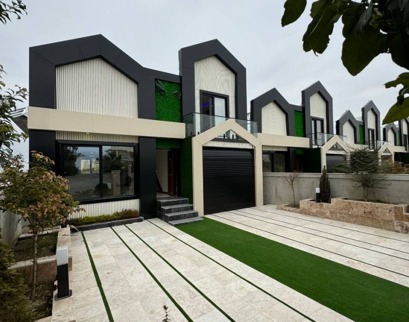 خرید ویلا نیم پیلوت پارکینگ دار نما سوئیسی بهدشت چمستان | ۲۵۰ متر