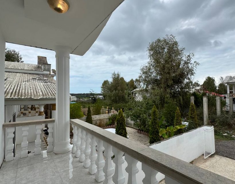 خرید باغ ویلا آهودشت چمستان ۲۵۰ متری مبله کامل | ۲۵۰ متر