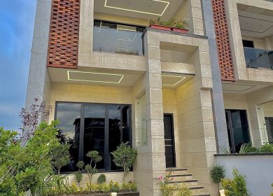 خرید ویلا تریپلکس مدرن با روف‌گاردن در کیابسر چمستان | ۲۰۰ متر