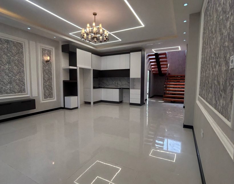 خرید ویلا تریپلکس مدرن با روفگاردن در کیابسر چمستان | ۲۰۰ متر