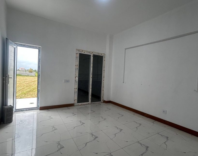 خرید ویلا همکف روف‌دار سند دار در بافت شهری چمستان | ۲۲۰ متر