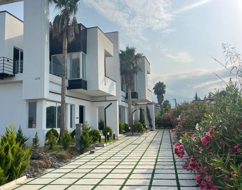 خرید ویلا شمال مجتمع جنگلی وازيوار نوشهر | 300 متر