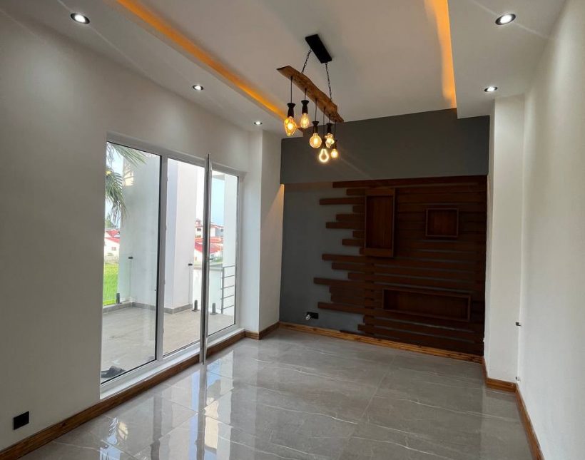 خرید ویلا شمال مجتمع جنگلی وازيوار نوشهر | 300 متر