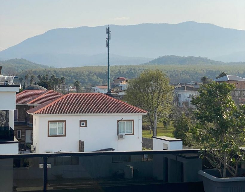 خرید ویلا جنگلی وازیوار نوشهر ۳۰۰ متری ۴ خوابه سند دار | 300 متر