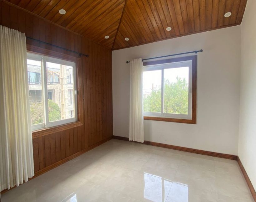 خرید ویلا ۳۵۰ متری سند تک برگ وازیوار نوشهر | ۳۵۰ متر