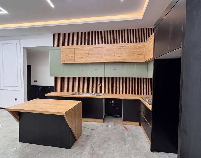 خرید ویلای شهرکی با استخر روباز در نعمتآباد چمستان | ۲۵۰ متر