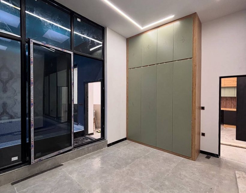 خرید ویلای شهرکی با استخر روباز در نعمتآباد چمستان | ۲۵۰ متر