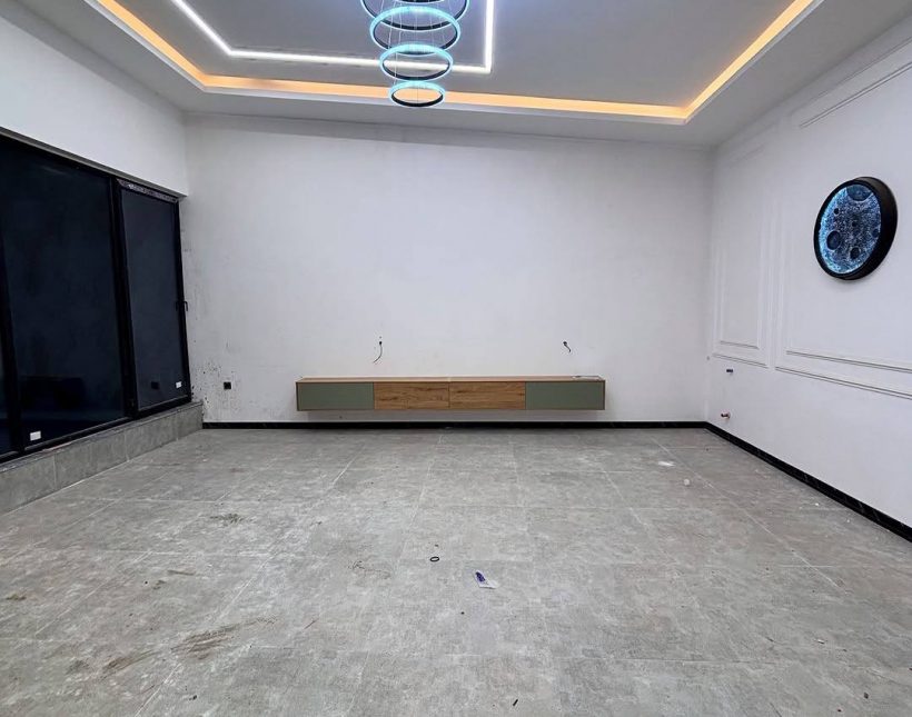 خرید ویلای شهرکی با استخر روباز در نعمتآباد چمستان | ۲۵۰ متر