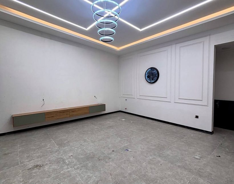 خرید ویلای شهرکی با استخر روباز در نعمتآباد چمستان | ۲۵۰ متر