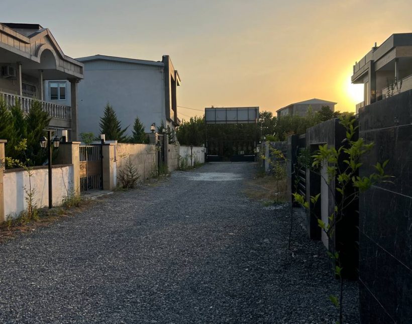 خرید ویلا فلت ۲۰۰ متری سند تک برگ دو خوابه اقساطی | ۲۰۰ متر